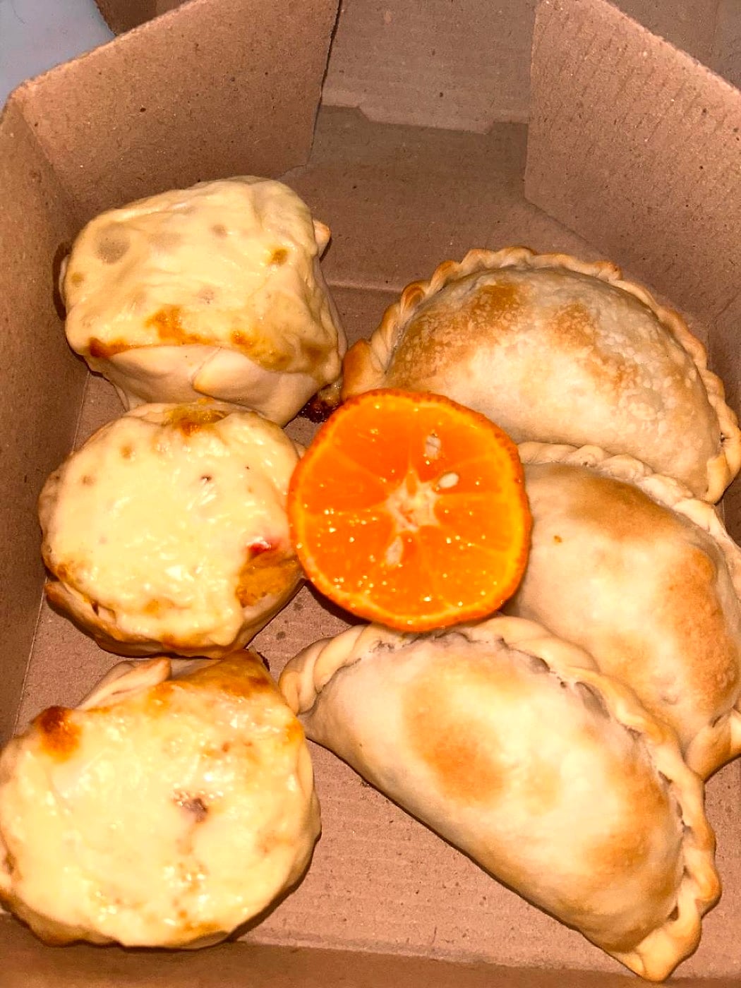 Empanadas y pizzetas de Roti 1820